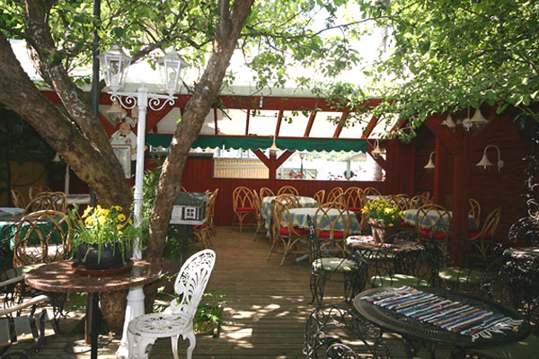 Ravintola Luostarin Puutarha