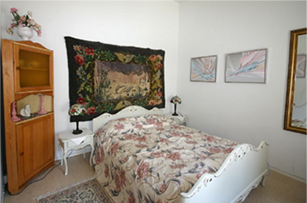 Hotelli Sininen Talo - Huone XI